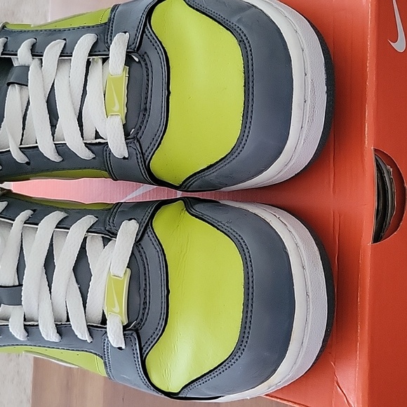 Nike Air Prestige II Women Gray & Lime Green - Picture 2 of 12